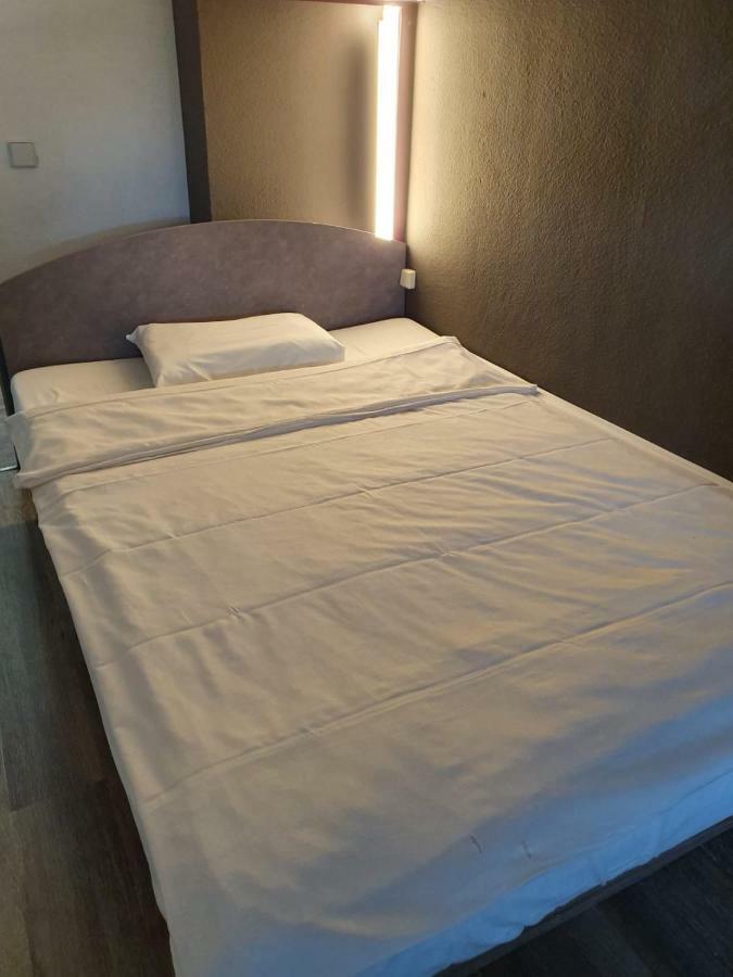 Готель Ibis Budget Erfurt Ost Екстер'єр фото